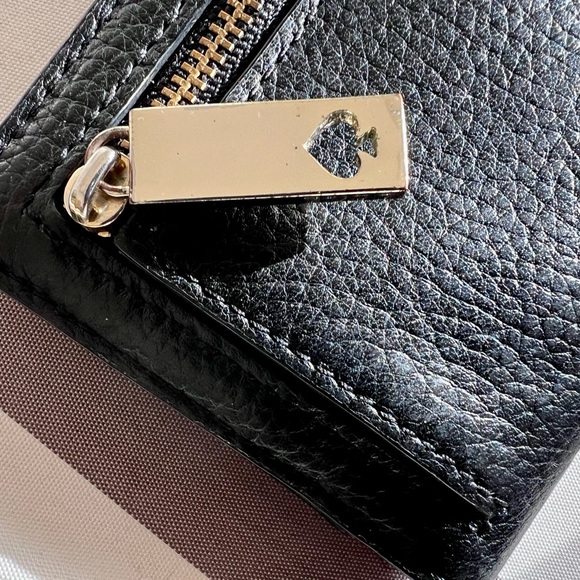 Kate Spade Black Wallet priced right. Darcy bi-fold. Pre-loved. - Picture 2 of 7